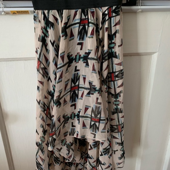 Black Sweetheart Hi-Lo Tribal Dress NWT Sz S - Picture 2 of 3